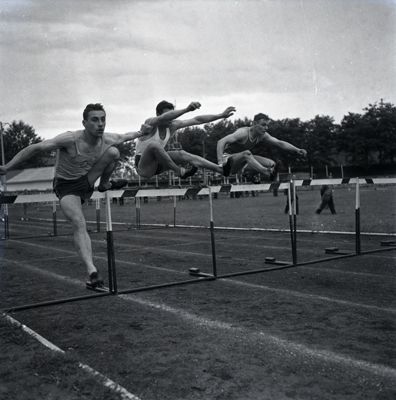Championnat d'athlétisme SNCF, 1956 (Fonds Lagrange, 52 Fi 1717_02)